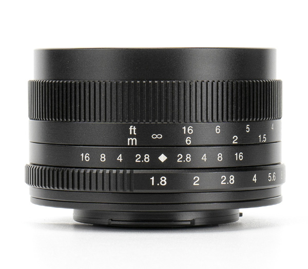 Объектив 7Artisans 50mm f/1.8 Sony E
