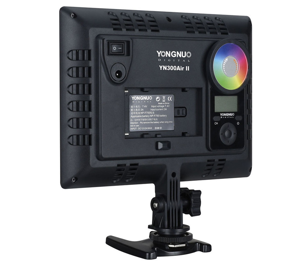 Осветитель Yongnuo YN300 AIR II, 3200-5600К, RGB, 18 Вт