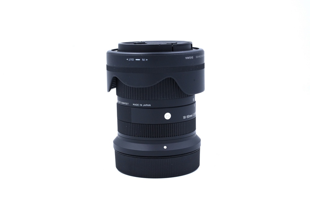 Объектив Sigma AF 18-50mm f/2.8 DC DN (C) RF-Mount (состояние Like New) (б/у)