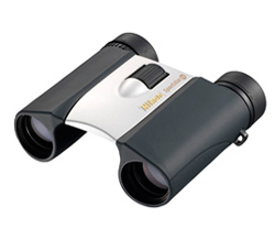 Бинокль Nikon Sportstar EX 8x25 серебристый