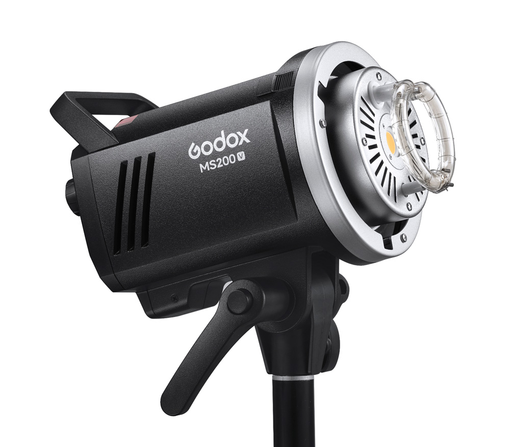 Комплект студийного света Godox MS200V-F, 2х200 Дж