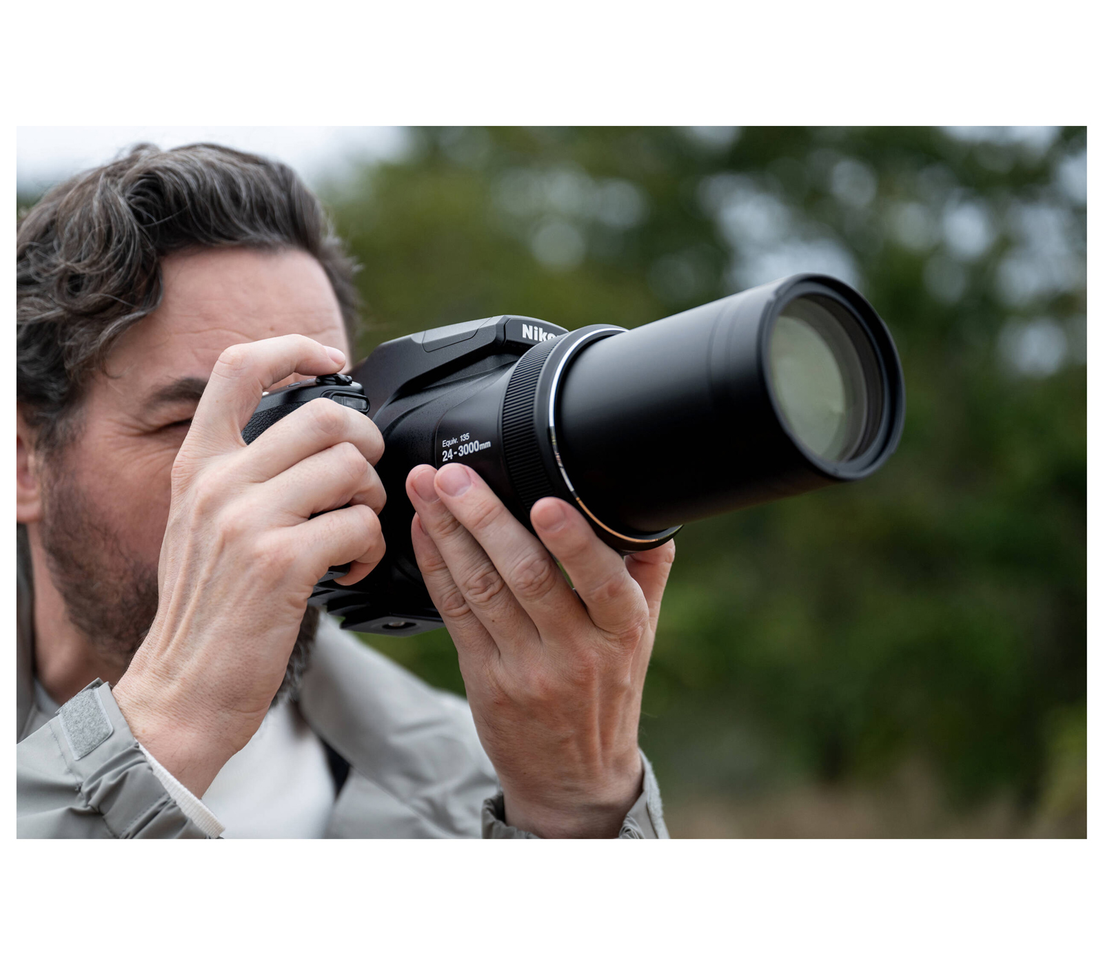 Компактный фотоаппарат Nikon Coolpix P1100