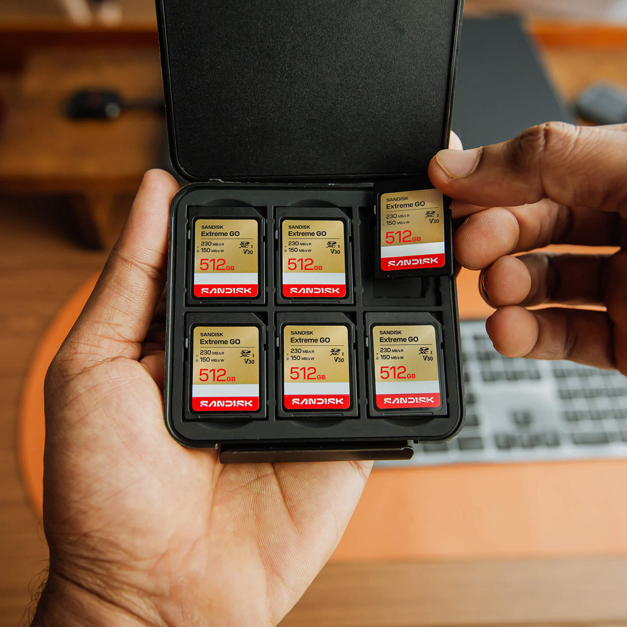 Карта памяти SanDisk SDHC 32GB Extreme GO UHS-I V30 100/60 МБ/с